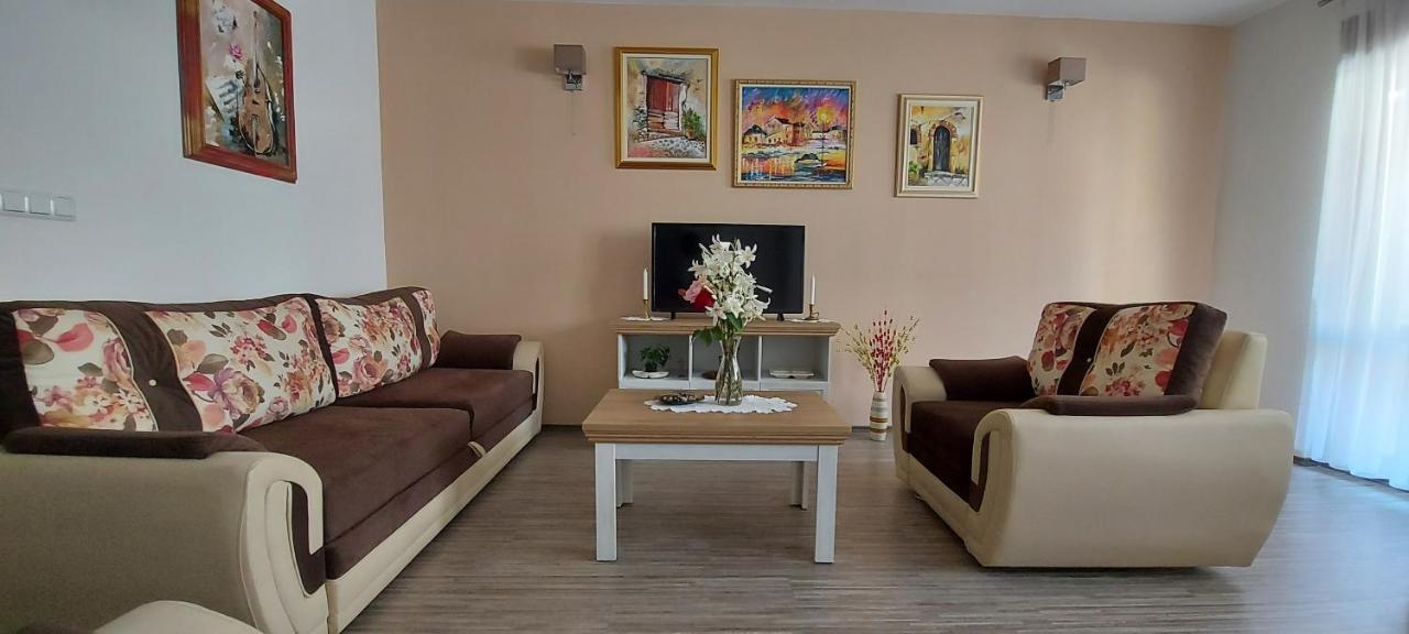 Apartments Kapetanovina Μόσταρ Εξωτερικό φωτογραφία