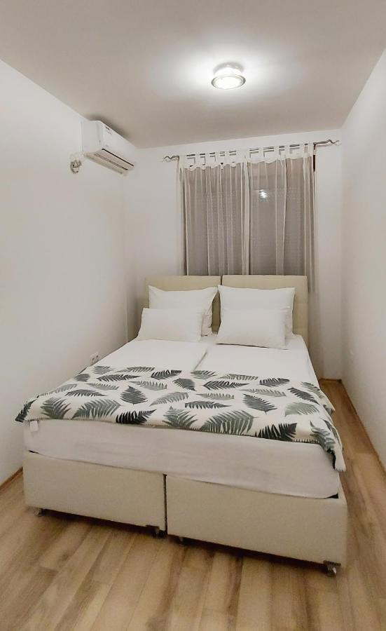 Apartments Kapetanovina Μόσταρ Εξωτερικό φωτογραφία