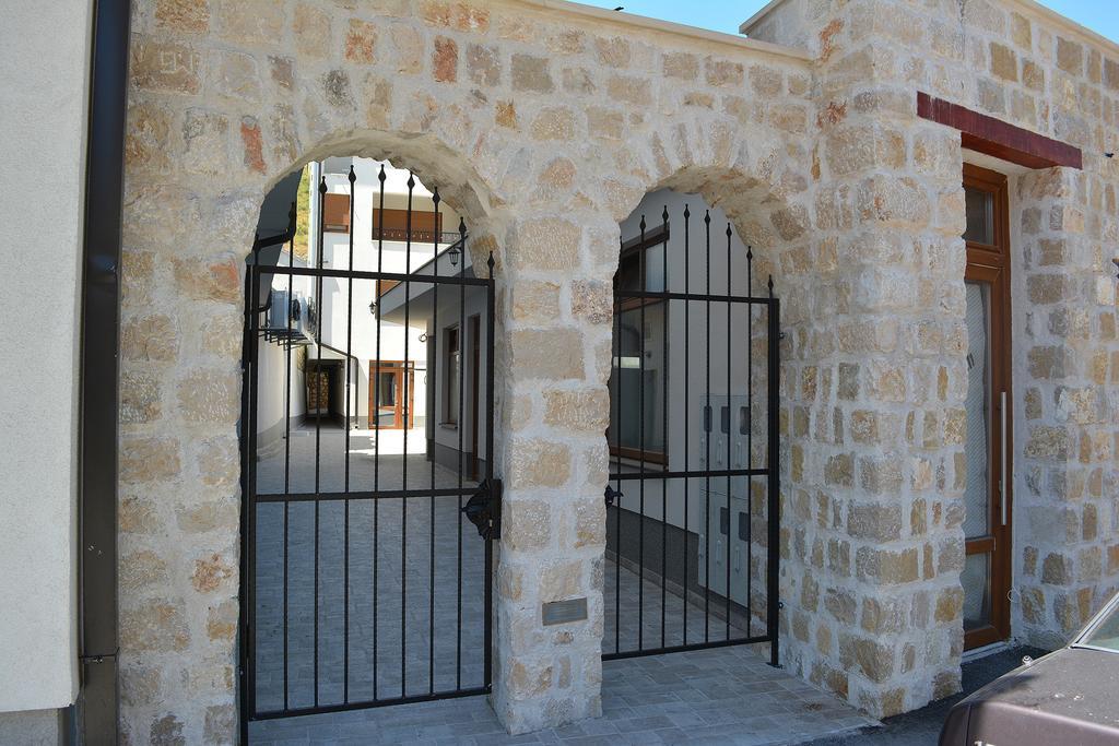 Apartments Kapetanovina Μόσταρ Εξωτερικό φωτογραφία